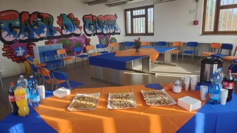 il vescovo di ivrea visita casa di carità castelorosso